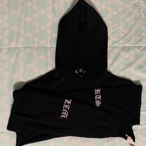 crop top hoodie